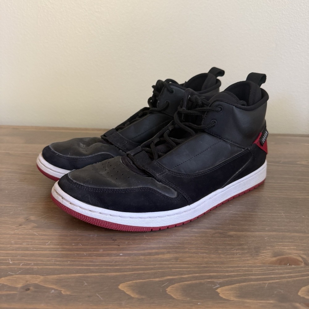 Nike Men's 10 Black Red Air Jordan Fadeaway Bred Mid Top Sneakers AO1329-023